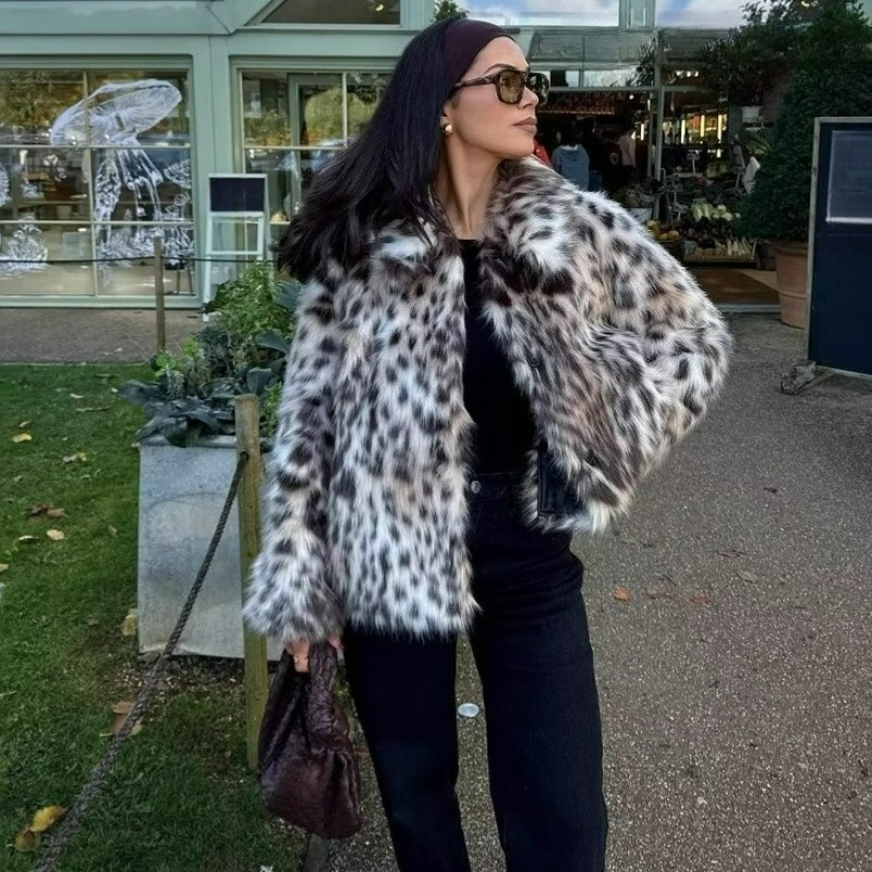 Europe Beautiful Women's Cloth - Street Fashion Europe review and price