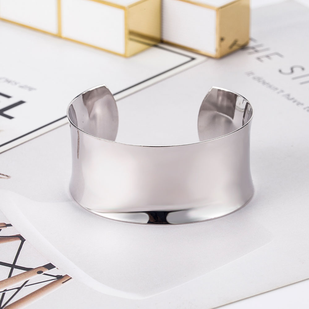 Europe fashion simple bracelet - Street Fashion Europe review and price